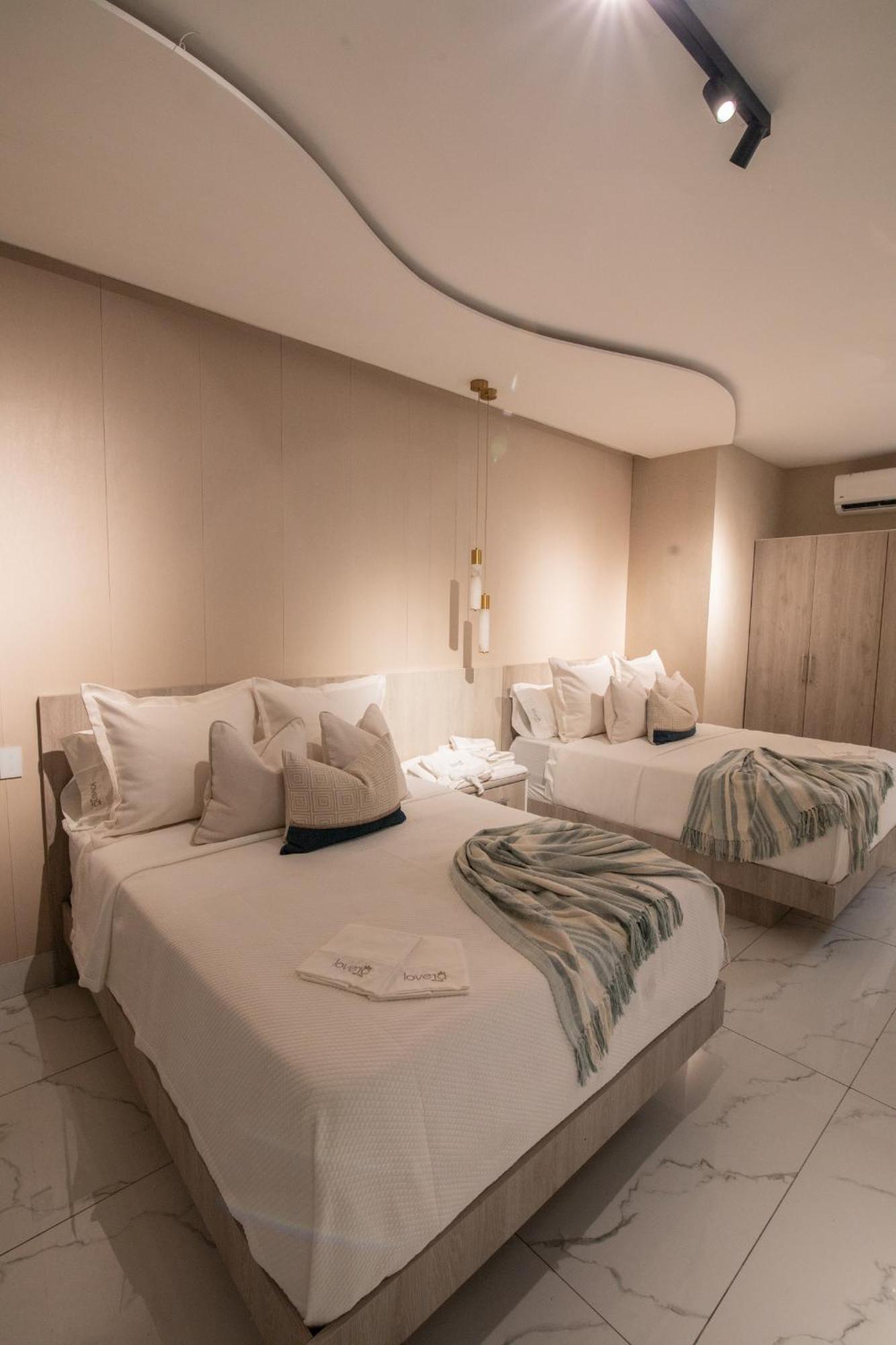 Lovera Hotel Santiago De Los Caballeros Eksteriør billede